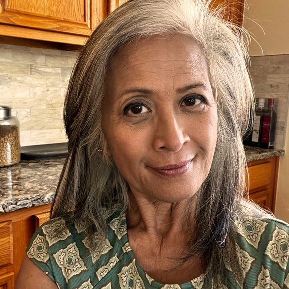 Meet your Posher, Cin. - Picture 4 of 11